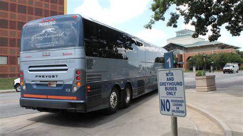 Greyhound bus macon ga - The journey from Macon to Fort Pierce can take as little as 10 hours 5 minutes and starts from as little as $75.99. The earliest bus leaves at 2:00 am and the last bus leaves at 10:40 pm . Greyhound schedules 3 buses per day from Macon to Fort Pierce. Travel with Greyhound and enjoy complimentary Wifi, access to power sockets, and a comfortable ... 